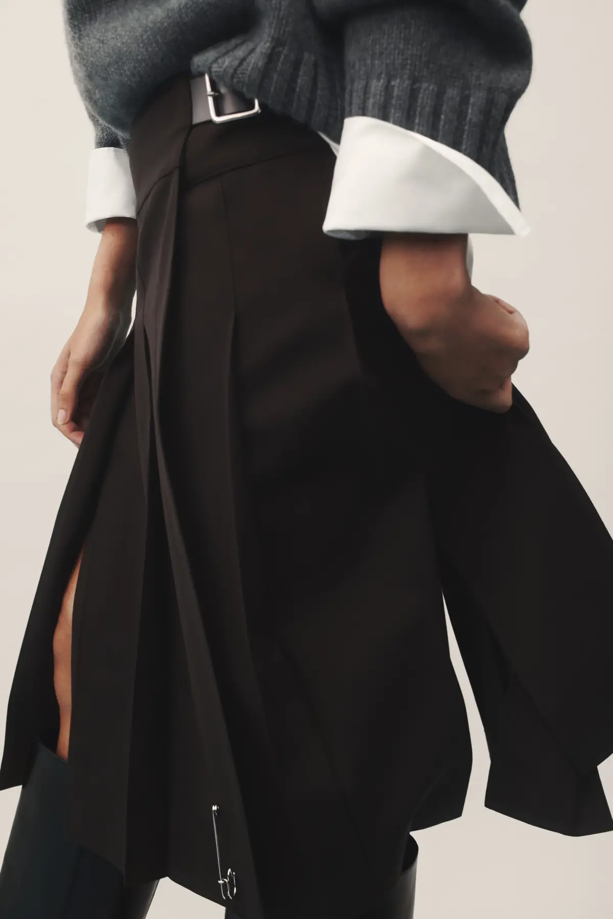 Cos Le Kilt 02 08