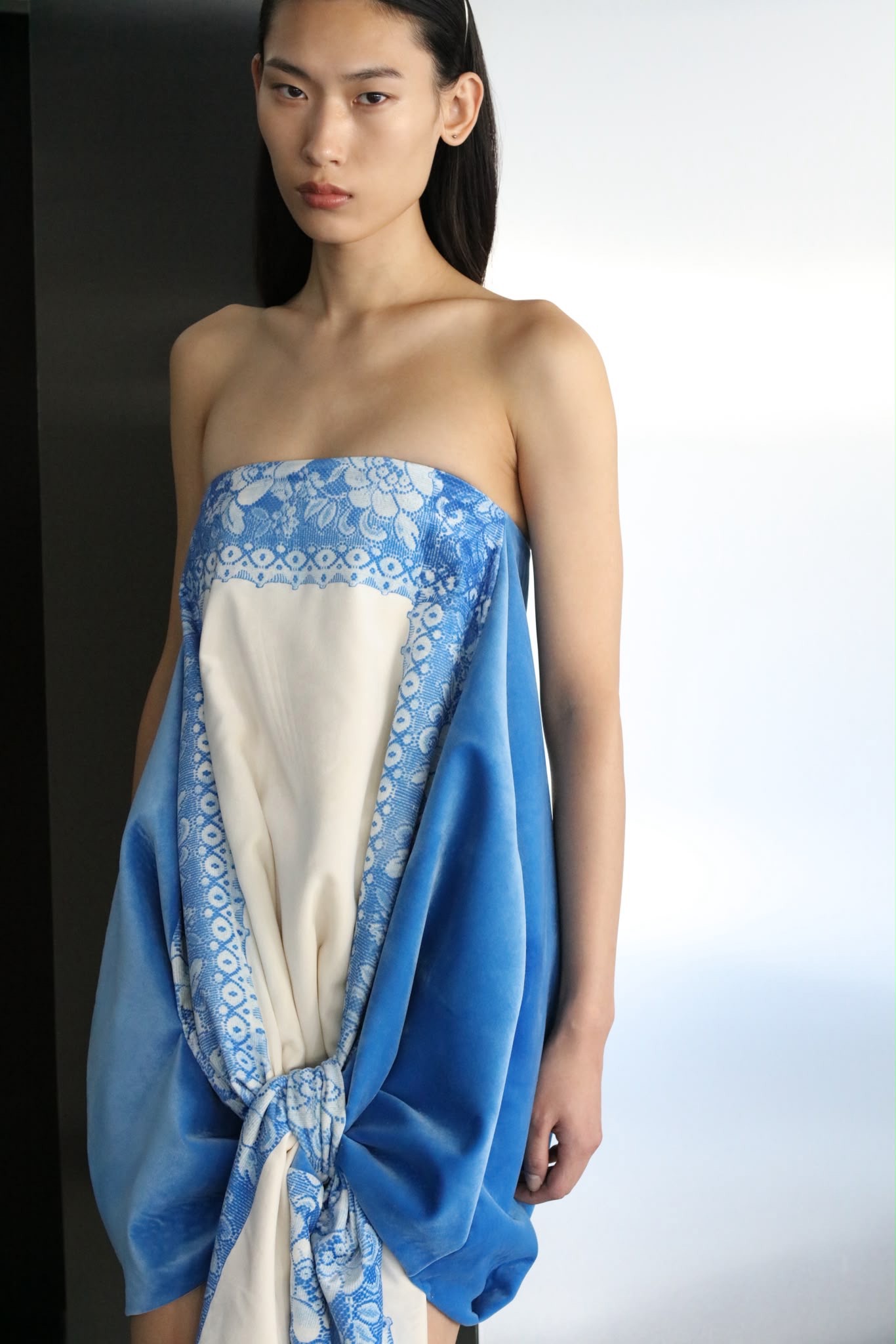 Joyce Bao Look 1 X
