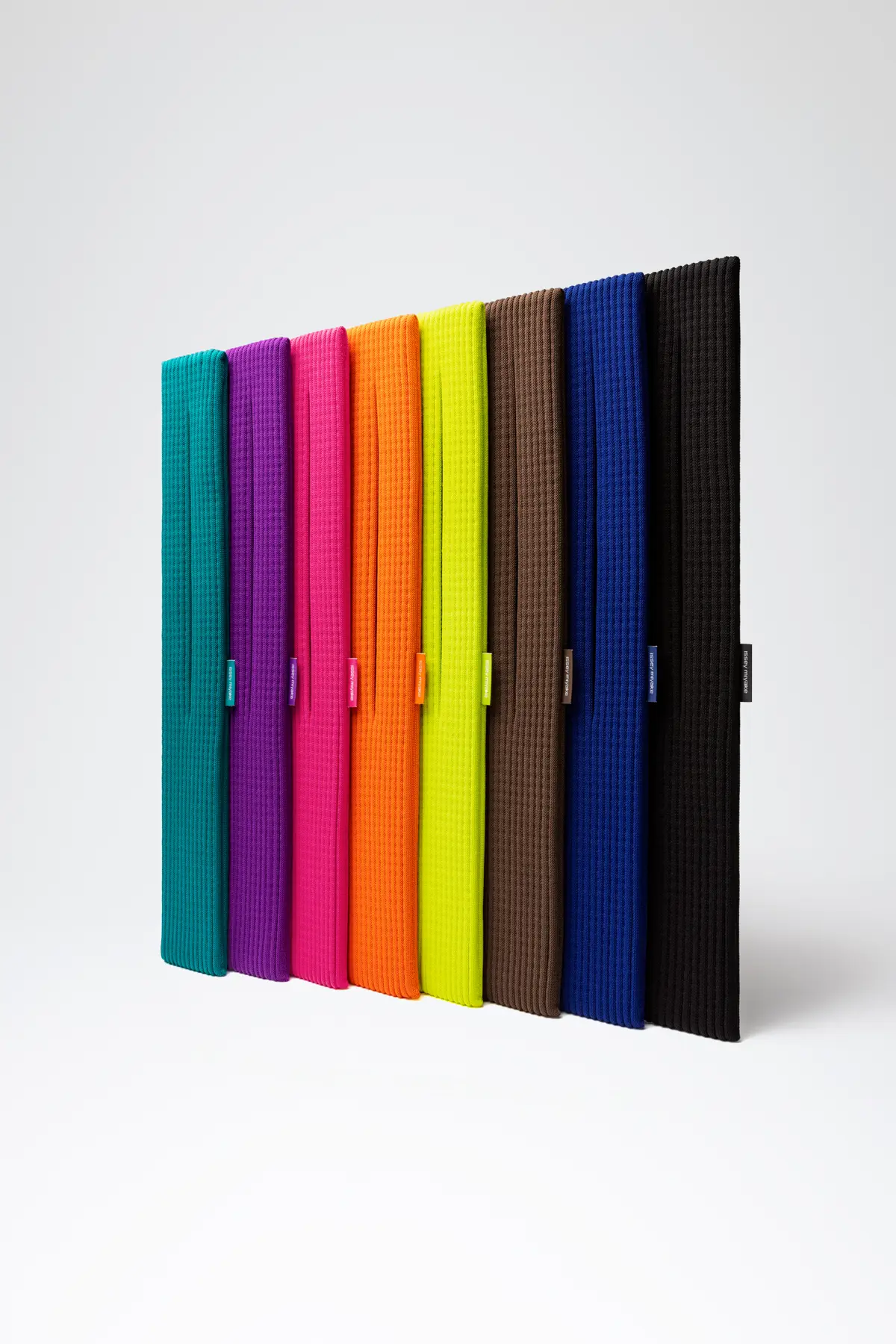 MIYAKE DESIGN STUDIO PRESS RGB 2X3 Nologo 11